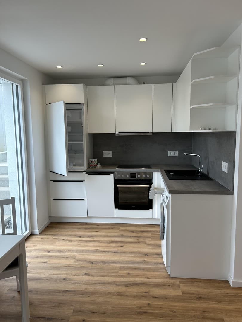 Moderne 28qm Einliegerwohnung - Neubau - Perfekt für Pendler