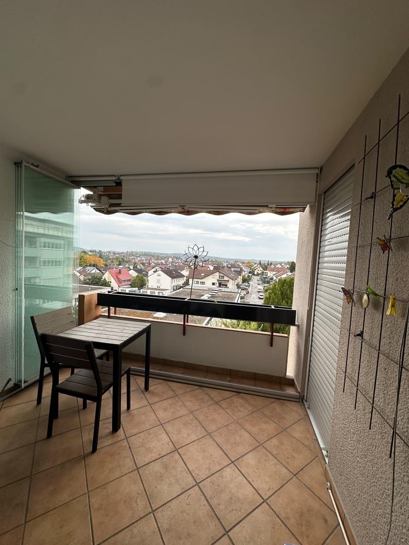 Kapitalanlage Böblingen-Dagersheim: vermietete 3,5-Zi.-ETW, 94 m², TG, Aufzug, 4,6 % Rendite