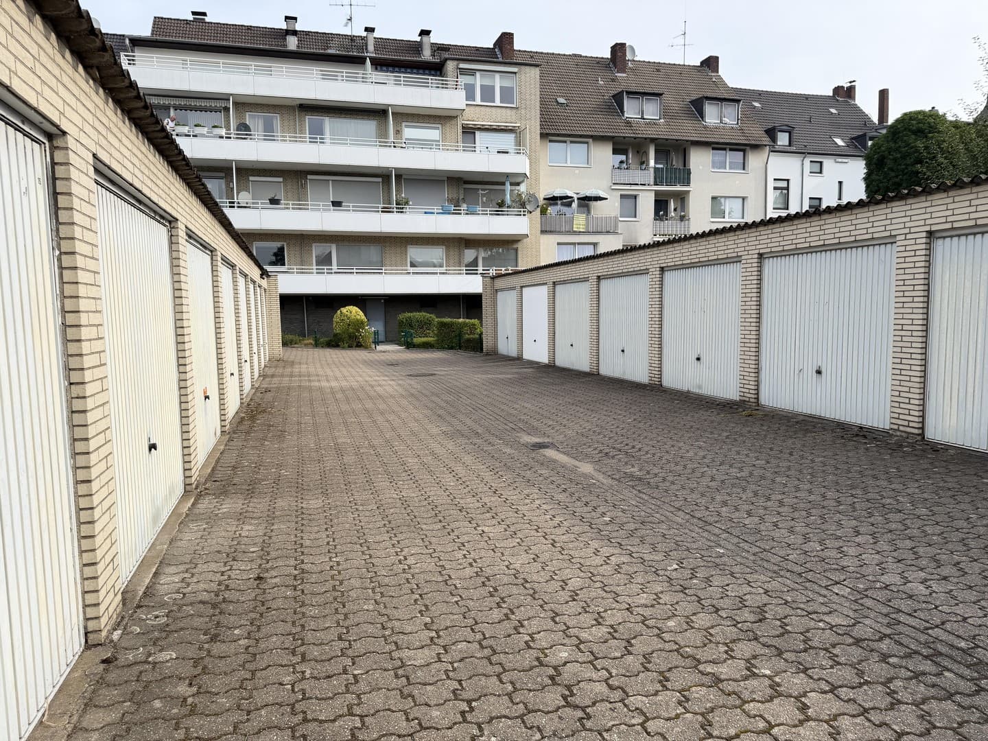 Garage als Kapitalanlage oder zur Eigennutzung zu verkaufen