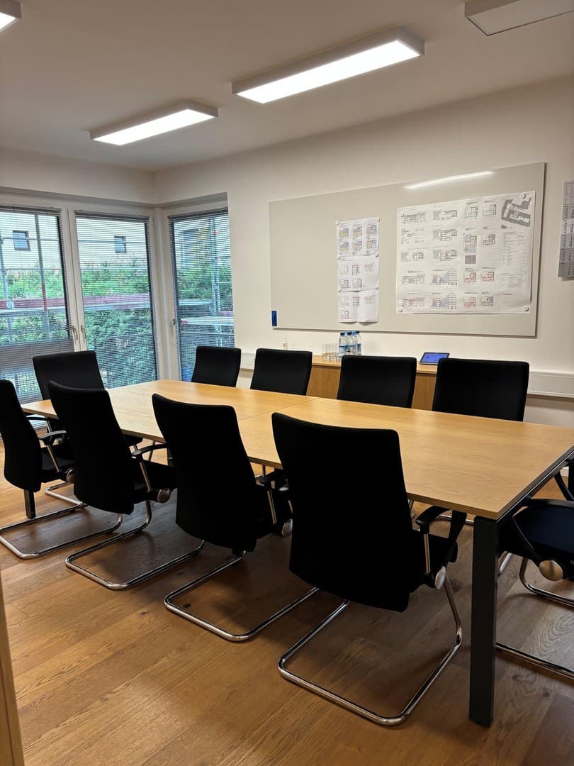 Büro/Praxisräume zu vermieten