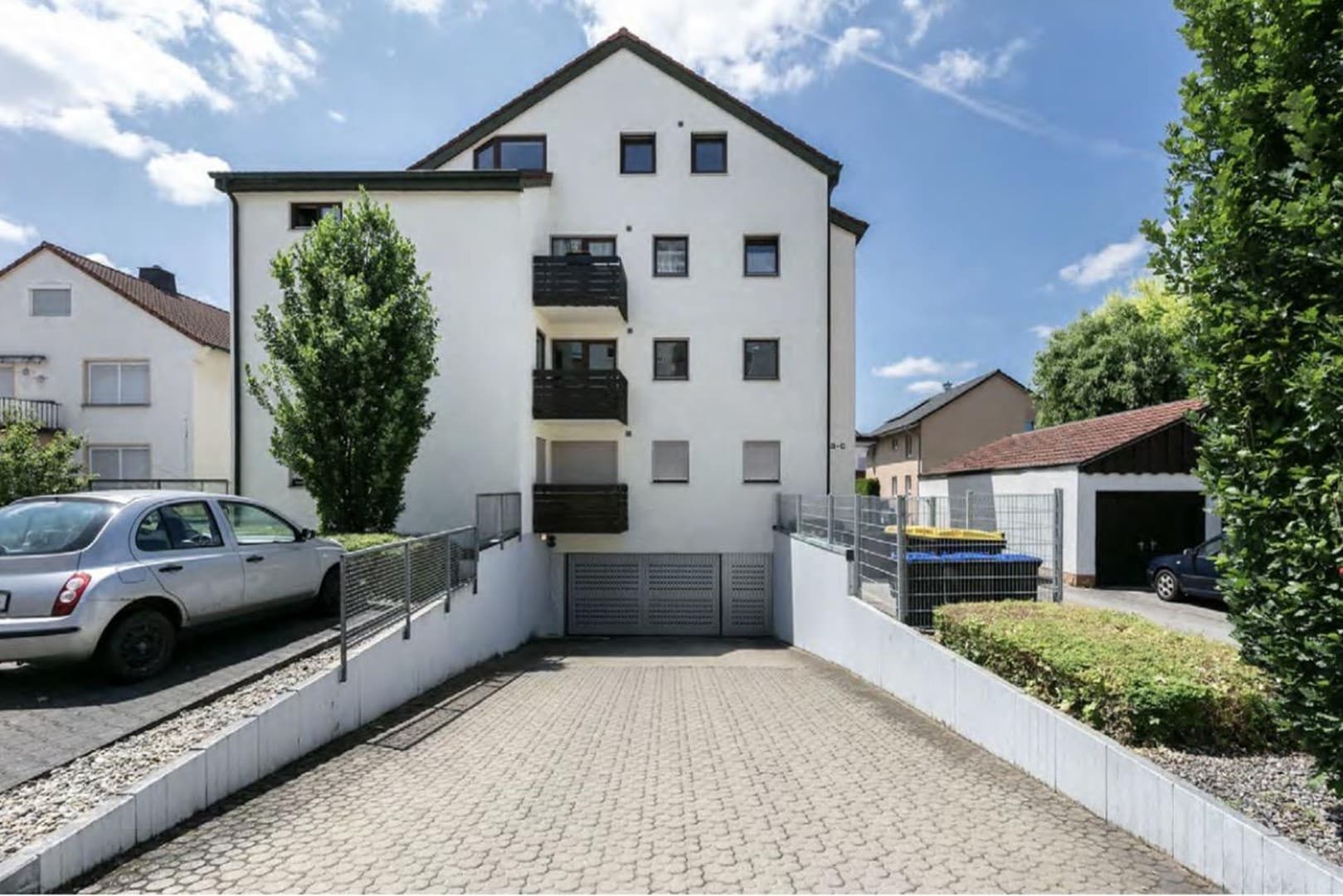 Charmante 2-Zimmer-Erdgeschosswohnung mit privatem Gartenanteil - teilsaniert!