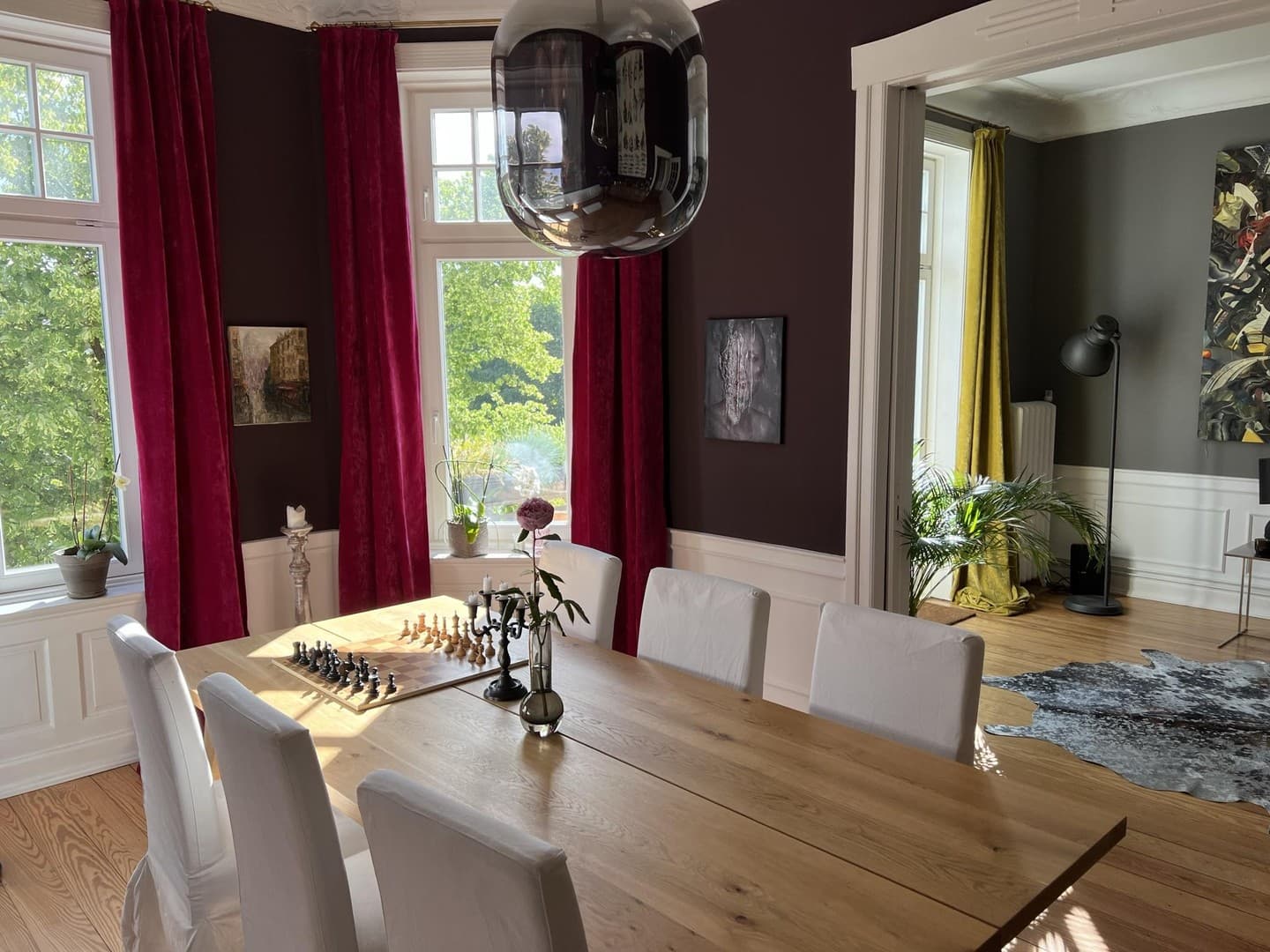 Stilvolle 4-Zimmer-Altbauwohnung am Stadtpark - 106 qm mit Balkon