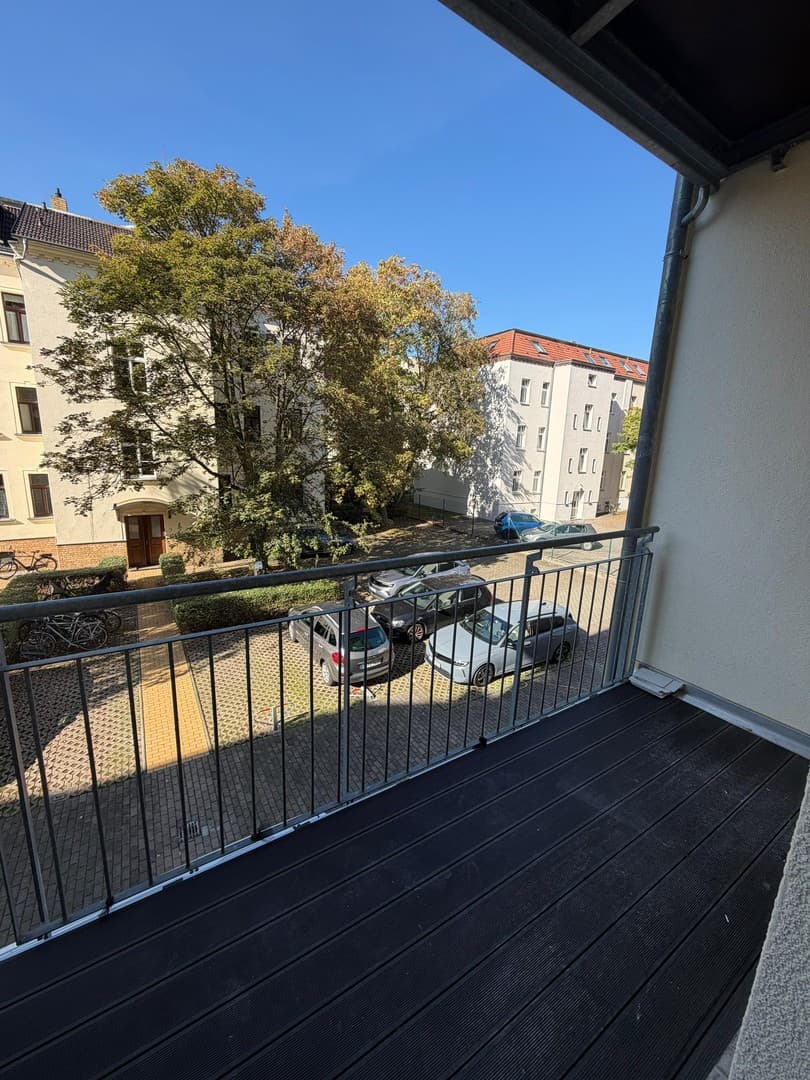 Sanierte Altbauwohnung mit Balkon – ruhig & zentral in Gohlis