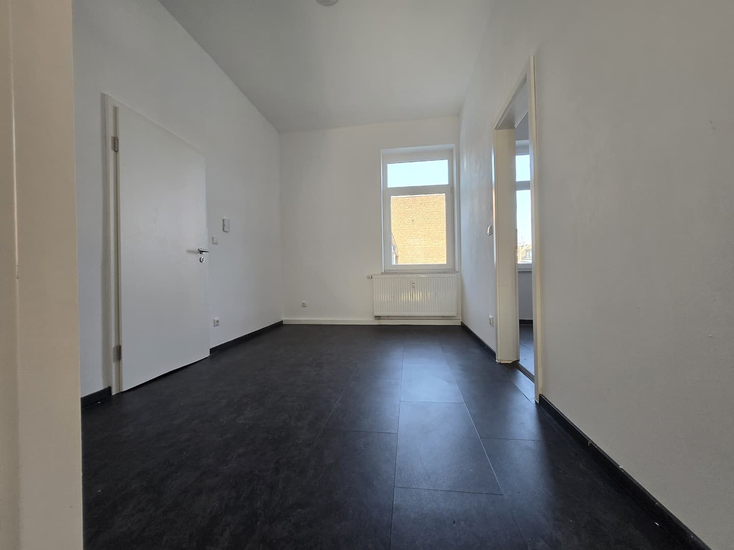WG-geeignete ruhige und helle 3-Zimmer-Wohnung im 1. OG in Duisburg Alt-Homberg