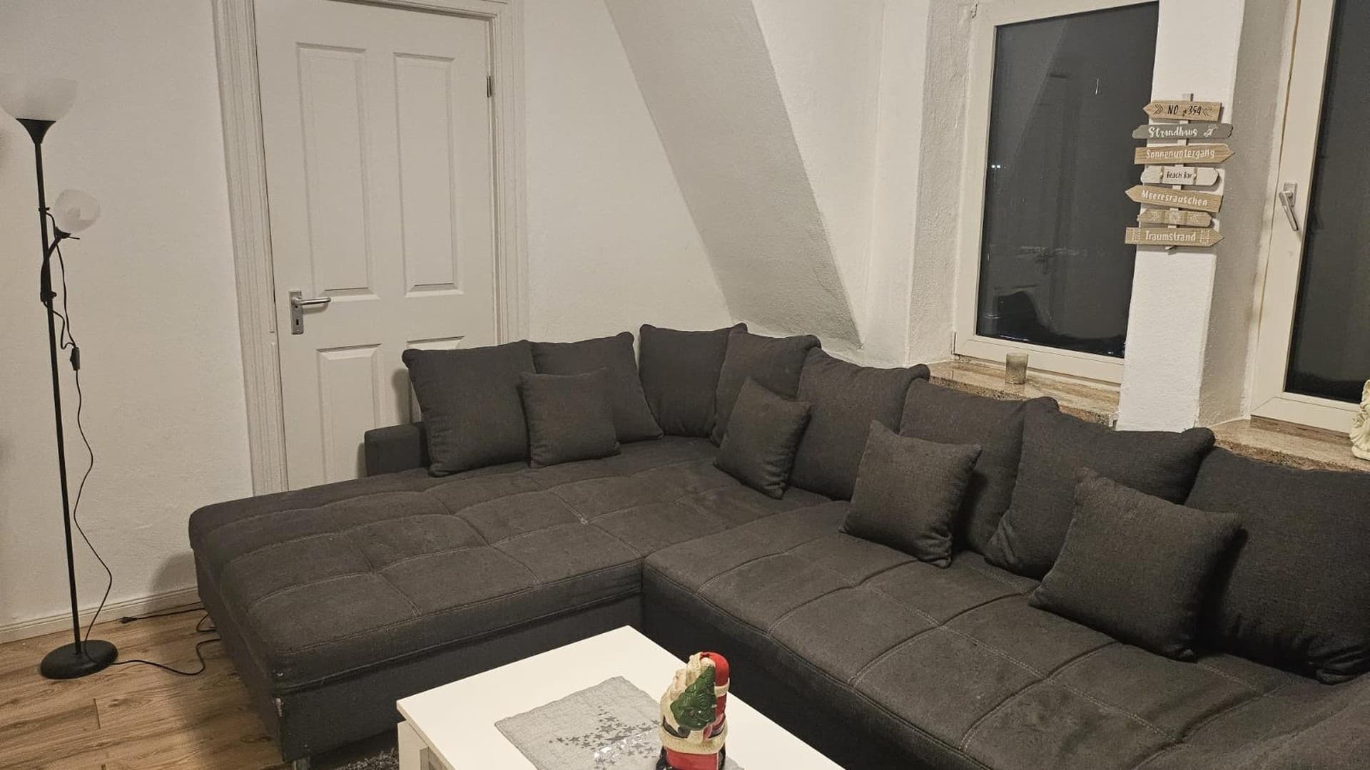 Helle 3-Zimmer-Wohnung mit Einbauküche in Bremerhaven