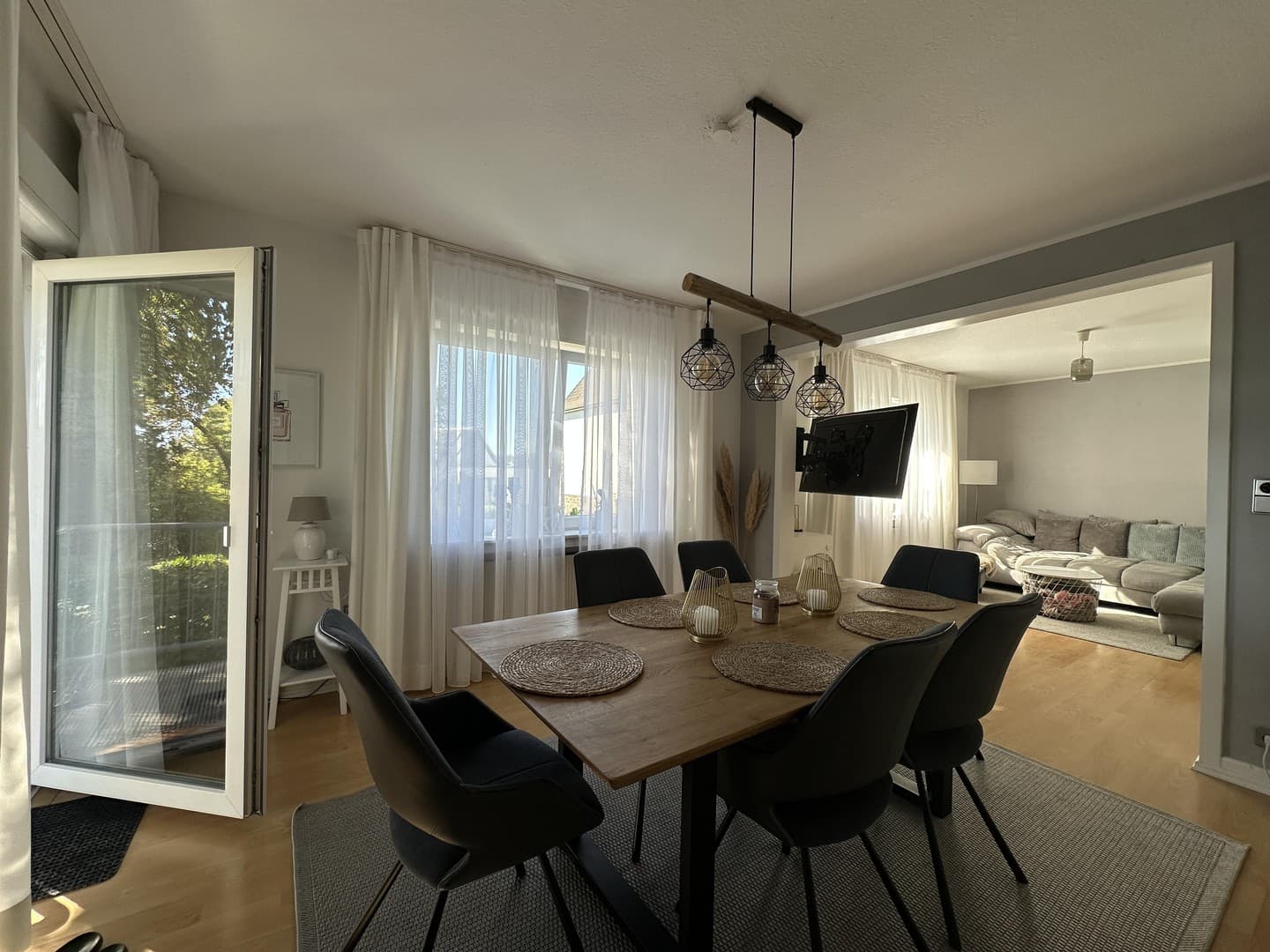 ZENTRUMSNAH! EG Wohnung ETW in saniertem MFH