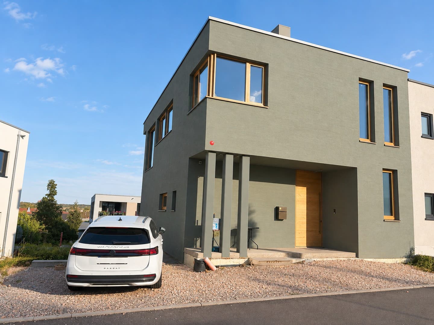 Hochwertiges Architektenhaus im Bauhausstil – Saarbrücken-Ensheim