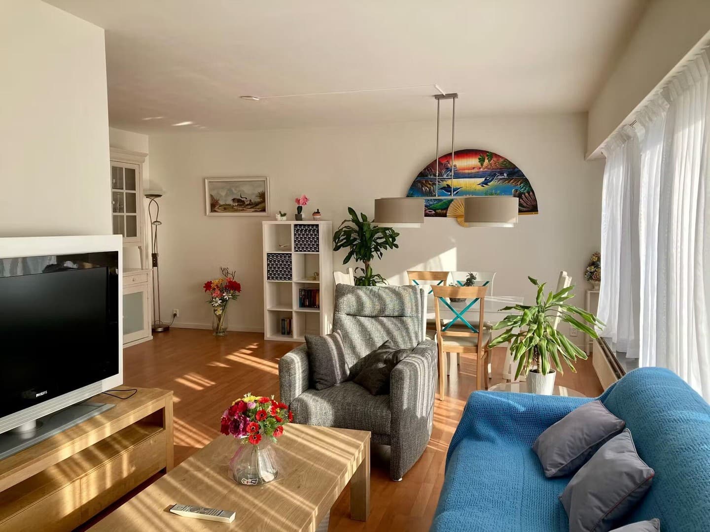 Komplett möblierte 3-Zimmer-Wohnung mit 2 Schlafzimmern und Wohnzimmer