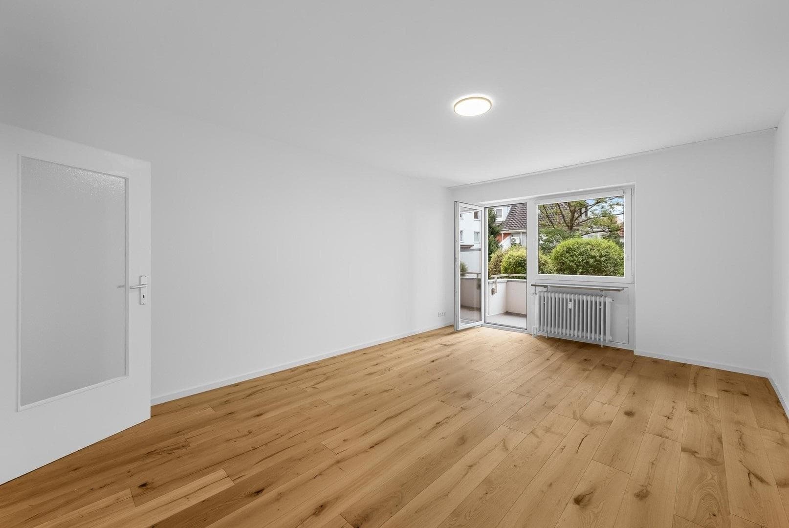 SELTENE GELEGENHEIT | 2 Zimmer Wohnung im Herzen von Schwabing, saniert, Jetzt Anfragen!