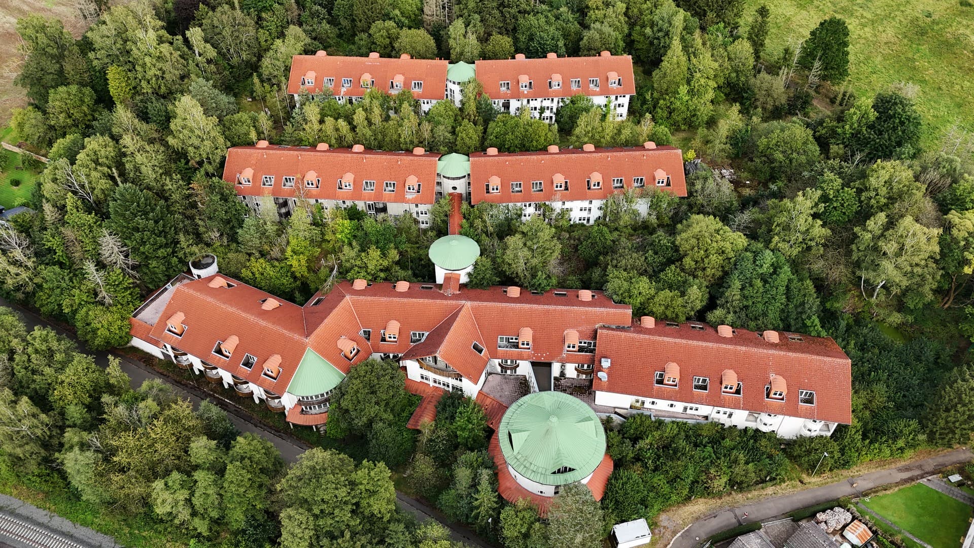 Immobilien Ansprüche in Höhe von 1,6 Millionen weiter unter Wert abzugeben für 10% altersbedingt