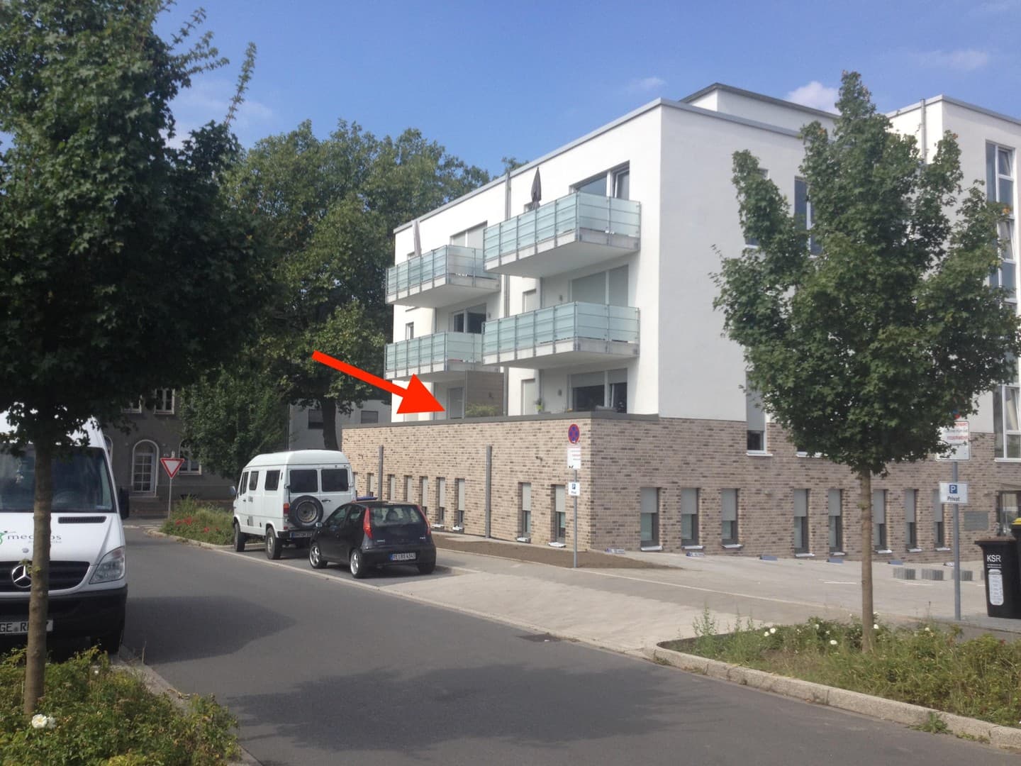3,5 Zimmer * AUFZUG * 75 m² + 14 m² Südwest-Balkon * 1. Obergeschoss