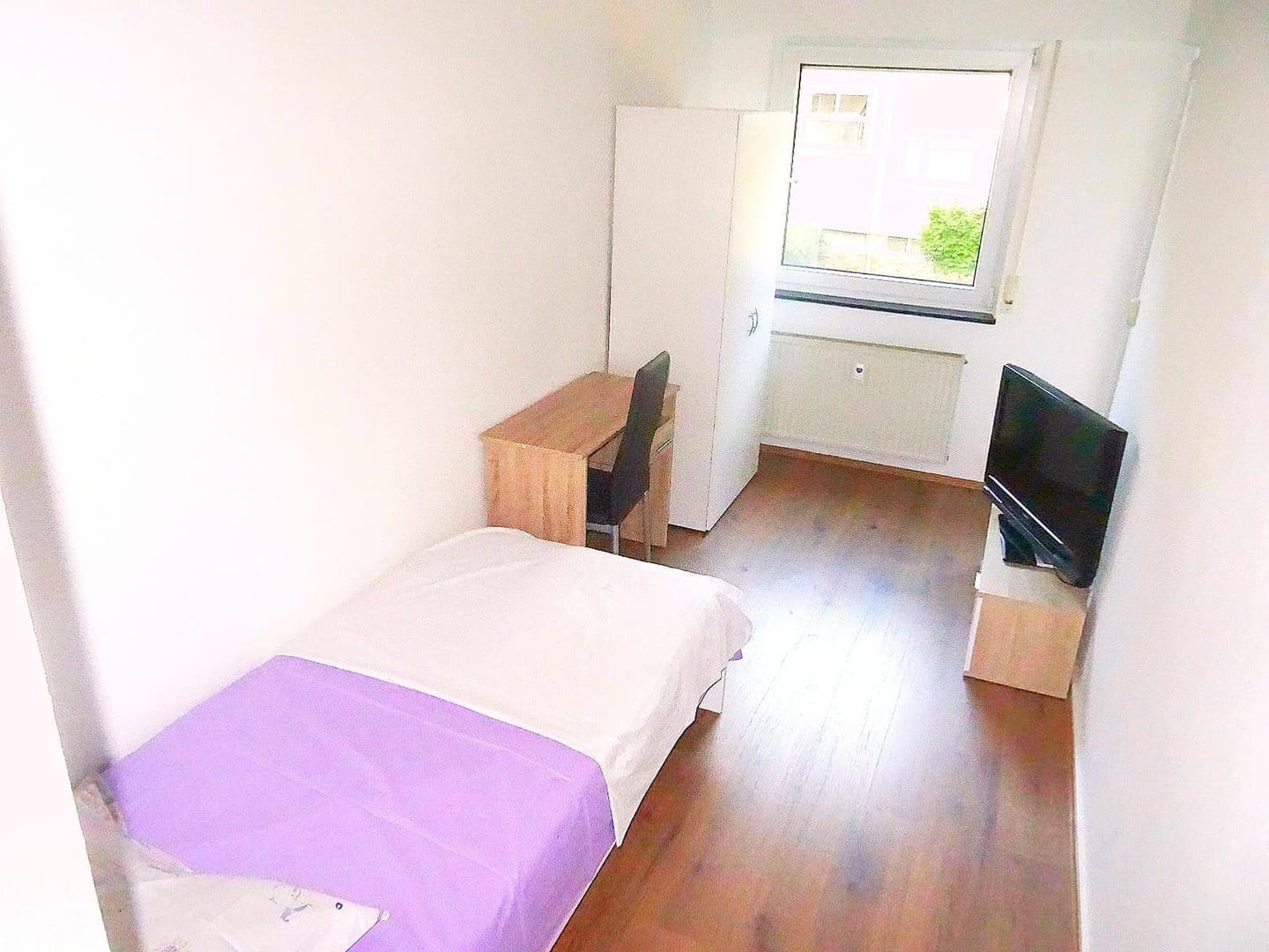 Möbliertes WG Zimmer mit Balkon in Heilbronn