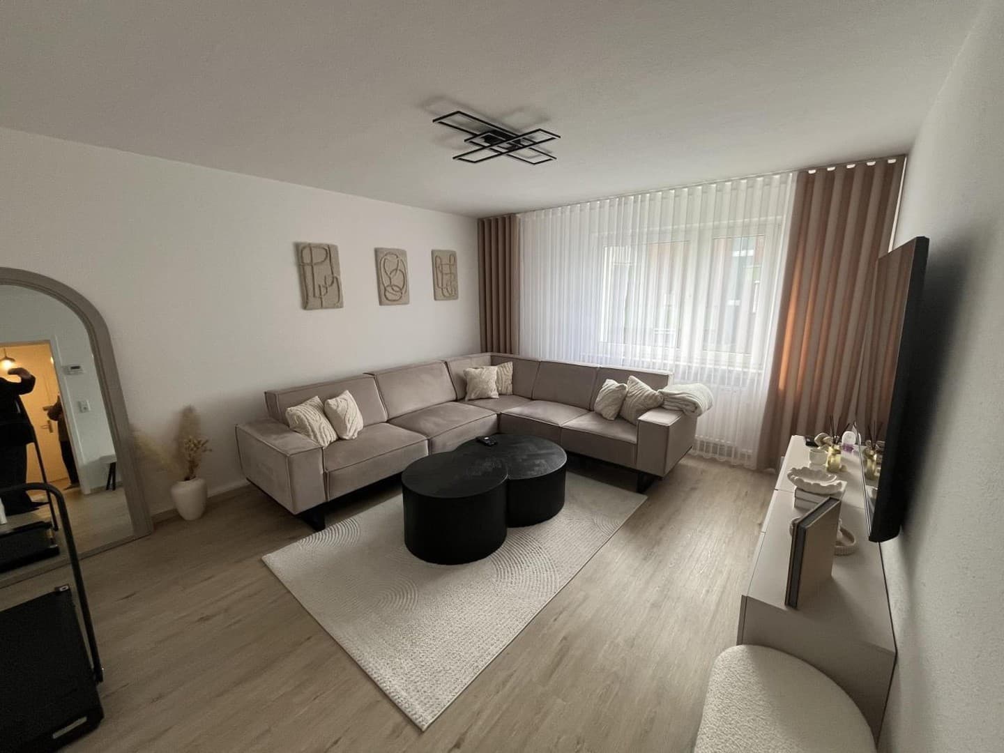 Moderne 3-Zimmer-Wohnung mit Tageslichtbad und 78 m² Wfl im 1. OG – Garage möglich!