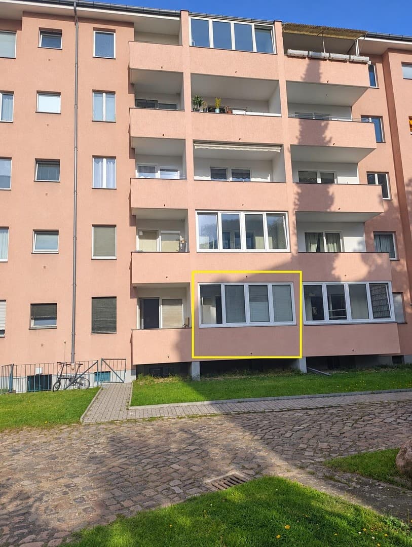 Schmargendorf, 2 gr. Zi., Kü, Bad, Hochparterre, bezugsfertig, Stellpl.