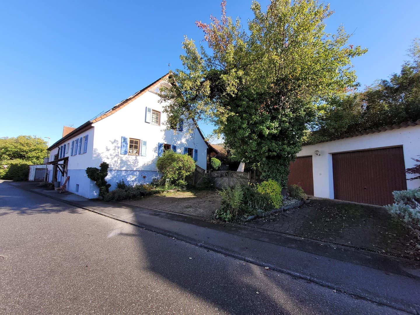 Bauernhaus mit angrenzender Scheune und Nebenhaus in Beilstein-Billensbach zu verkaufen