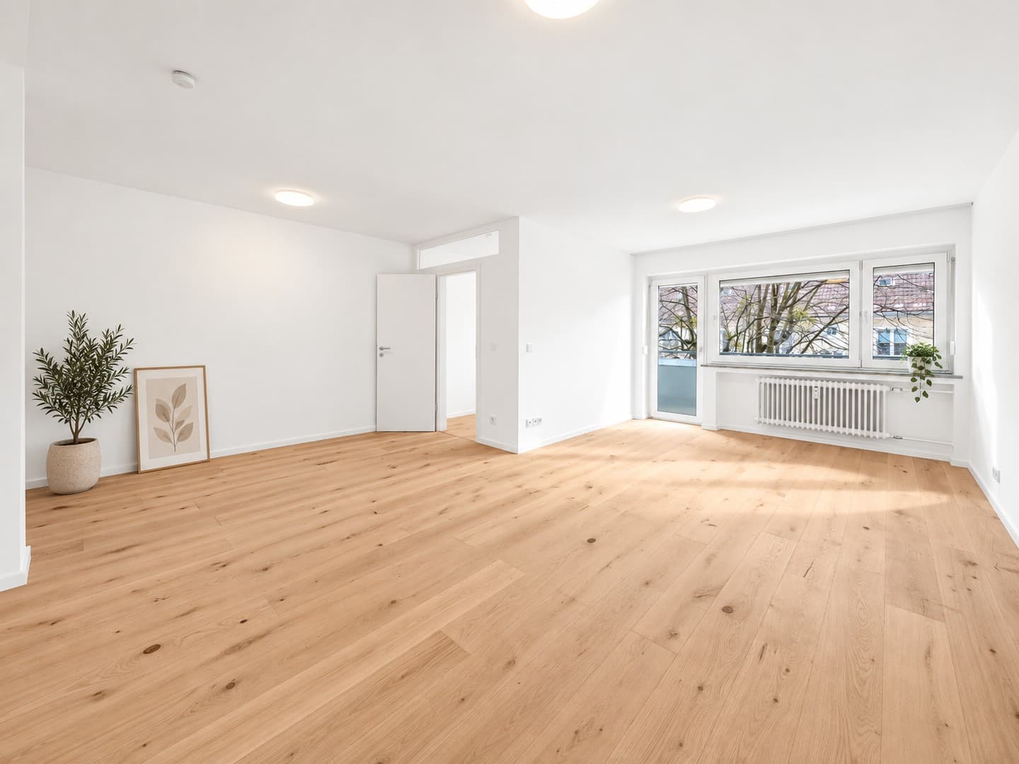 Renovierte 3-Zimmer-Wohnung m. Balkon, leerstehend, provisionsfrei von privat