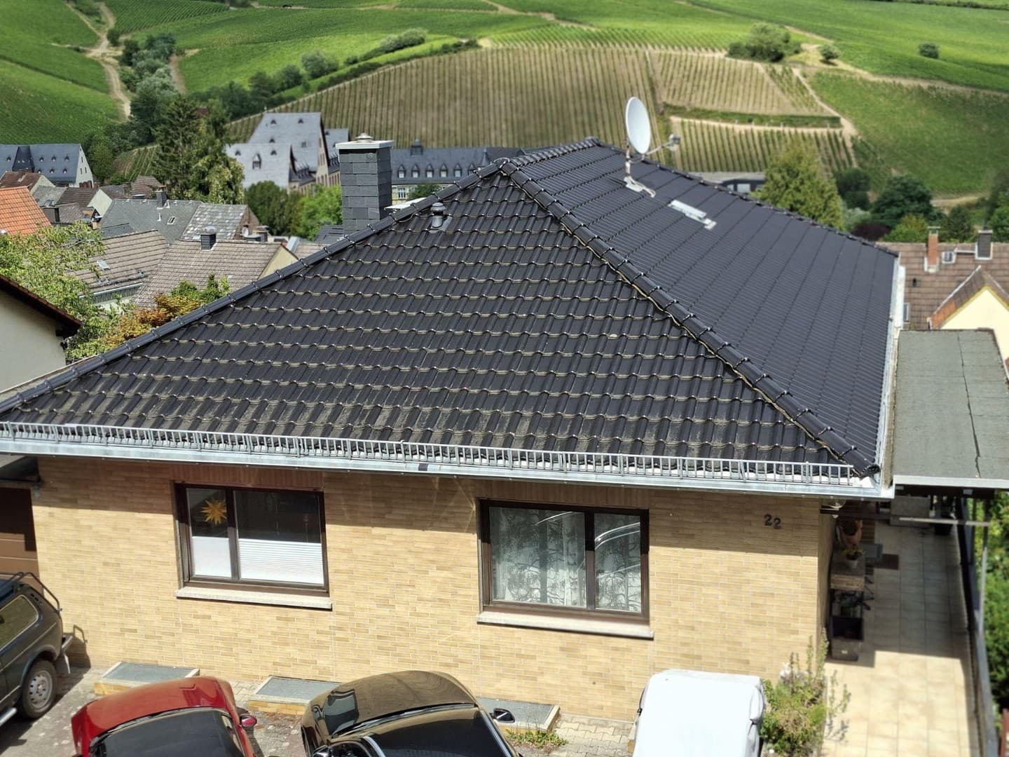 Familienfreundliches Wohneigentum: Zweifamilienhaus in Kiedrich in ruhiger Lage