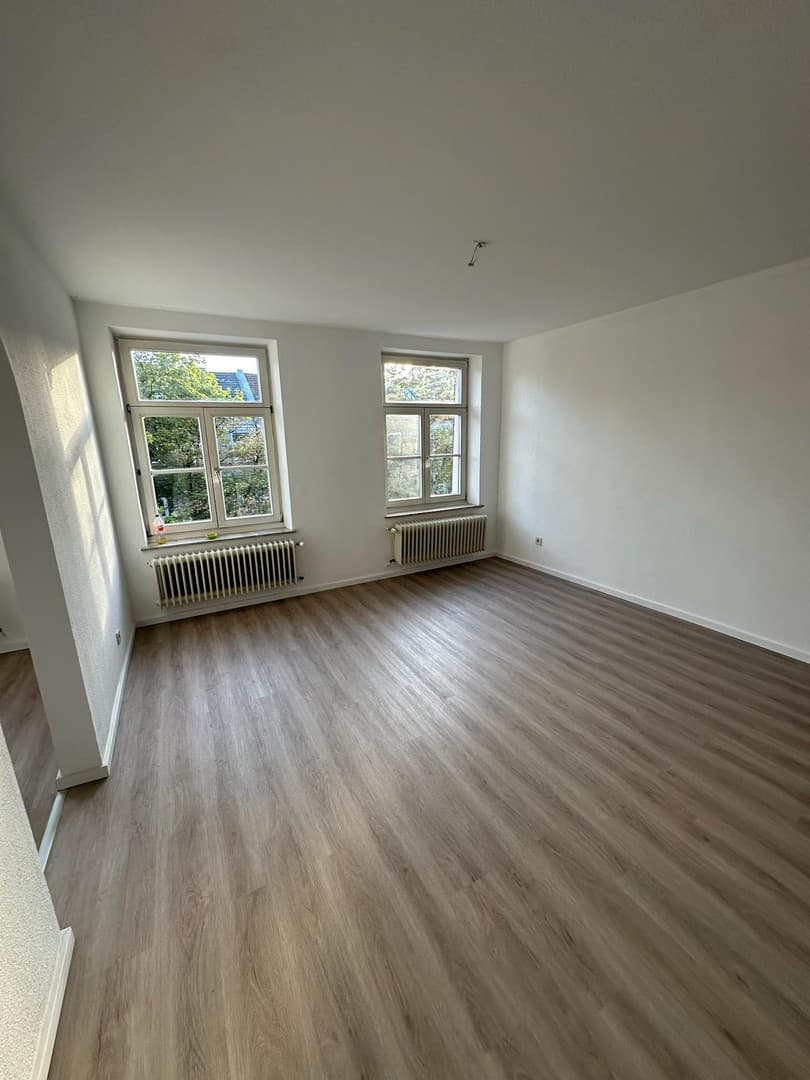 Helle renovierte 2 Zimmer Wohnung in top Lage