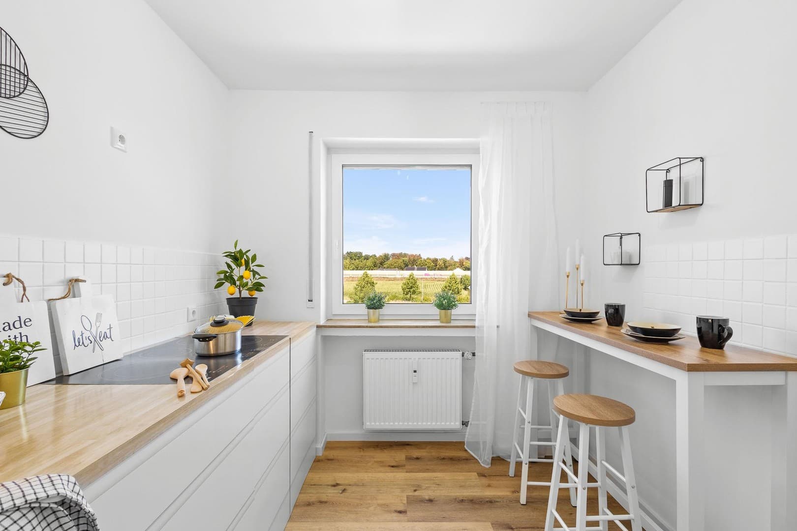 Sofort einziehen! Helle, moderne und lichtdurchflutete 4,5-Zi. Wohnung mit Garage in Straubing!