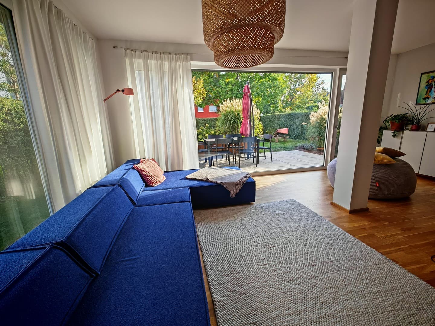 Provisionsfrei: Wunderschöne Gartenwohnung in moderner Wohnanlage