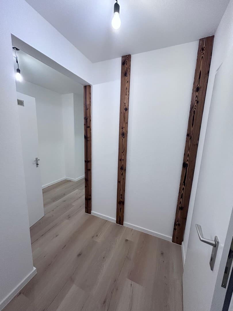 Frisch sanierte 3-Zimmer-Wohnung mit 76 m² in Germering