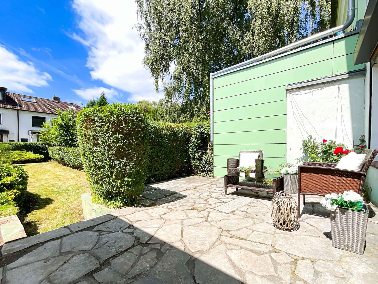 Ein Zuhause zum Wohlfühlen – Reihenmittelhaus mit Garten, sofort bezugsfrei