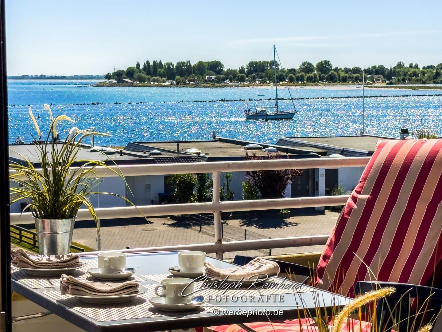 Ostsee-Traum in 1A-Lage: Lichtdurchflutete Meerblick-Oase am Südstrand Fehmarn (Oberste Etage)