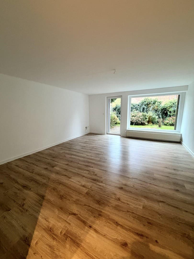 Renovierte 2-Zimmer-Wohnung im EG mit Südterrasse, Garten und Stellplatz