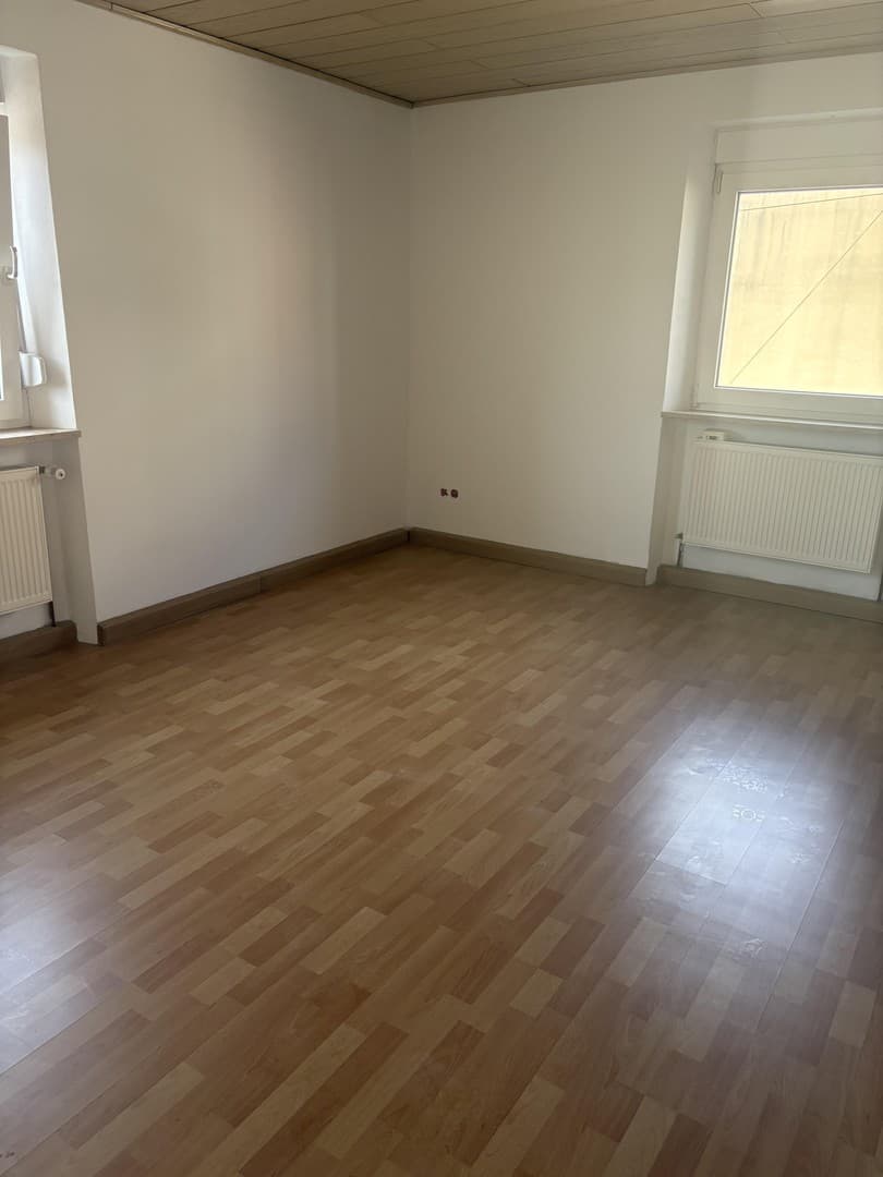 Erstbezug nach Sanierung: Helle und zentrale 3-Zimmer-Wohnung