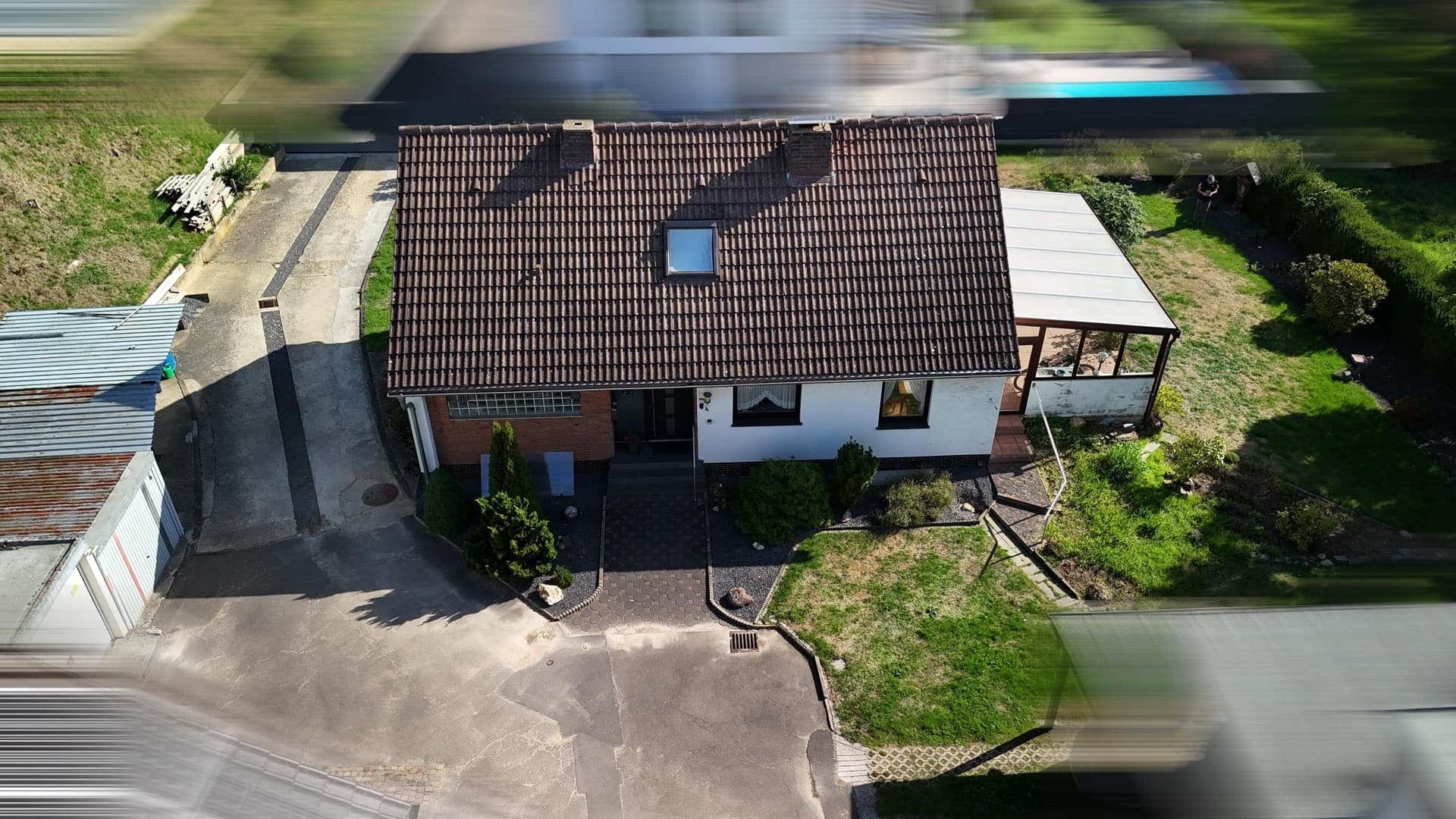 Freistehendes Einfamilienhaus mit Garten im Vorort von Euskirchen