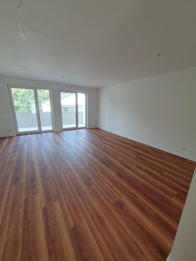 2-Zimmer-Wohnung mit großem Balkon (Erstbezug, Neubau 2026, Luftwärmepumpe A+, kein Gas, kein Öl)