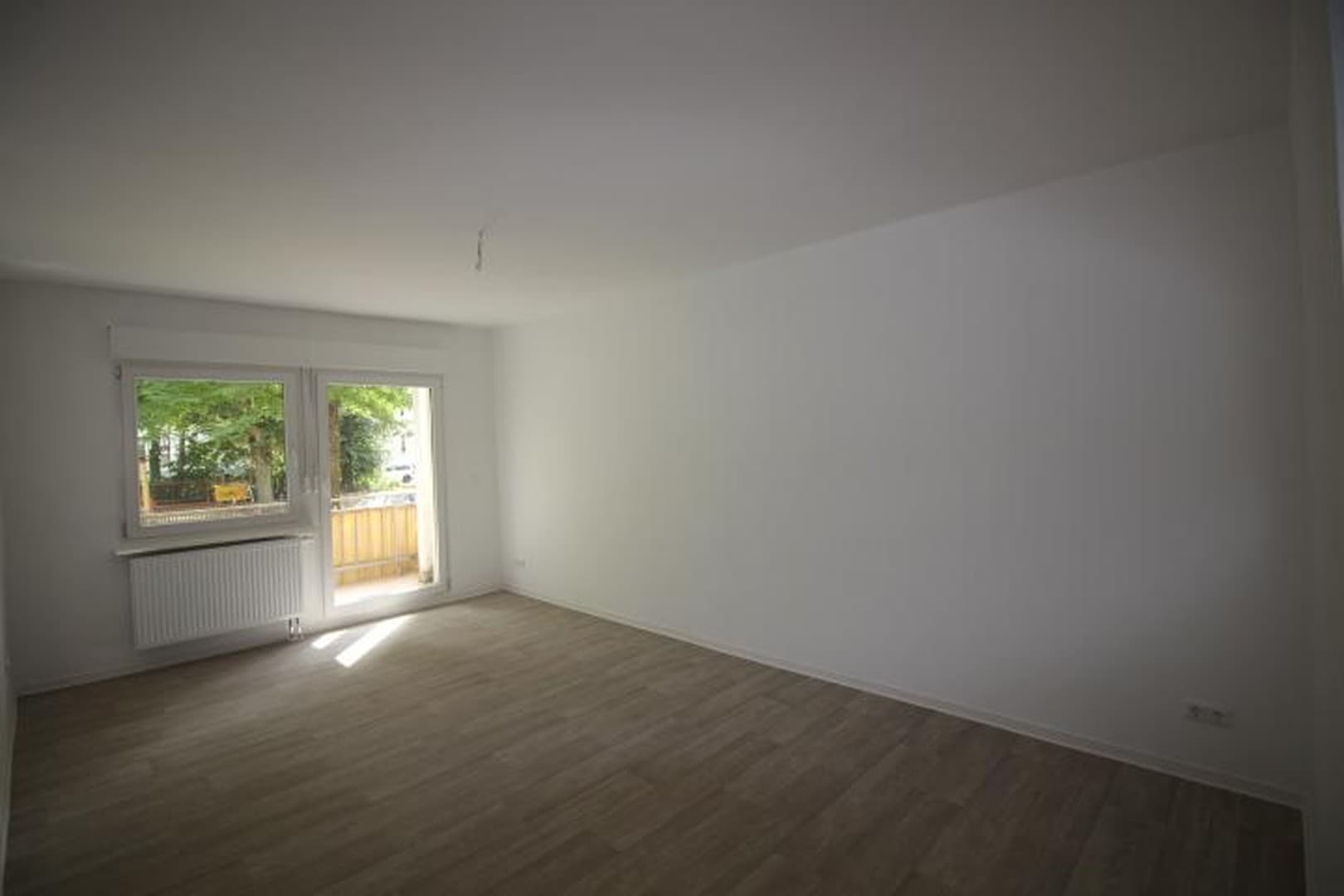 Schöne 2-Raum-Wohnung mit EBK direkt an der Goethestraße