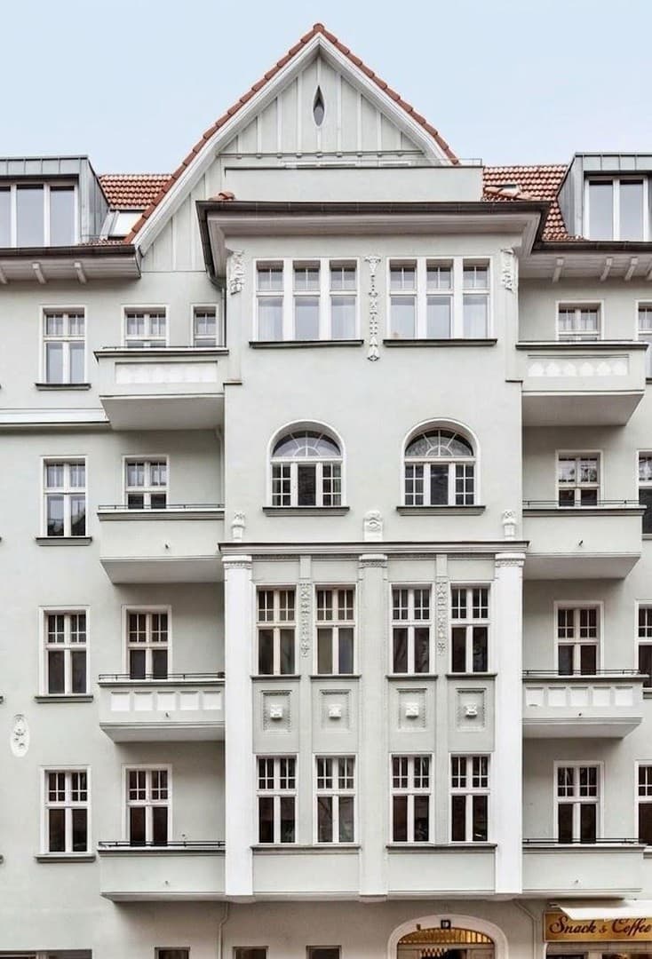 Vielseitige Altbau-Einheit mit Keller – als Ferienwohnung, Praxis, Büro oder Wohnen