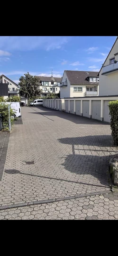 Einzelgarage in Köln Porz (Lind) -Gepflegt, Trocken, Sauber-