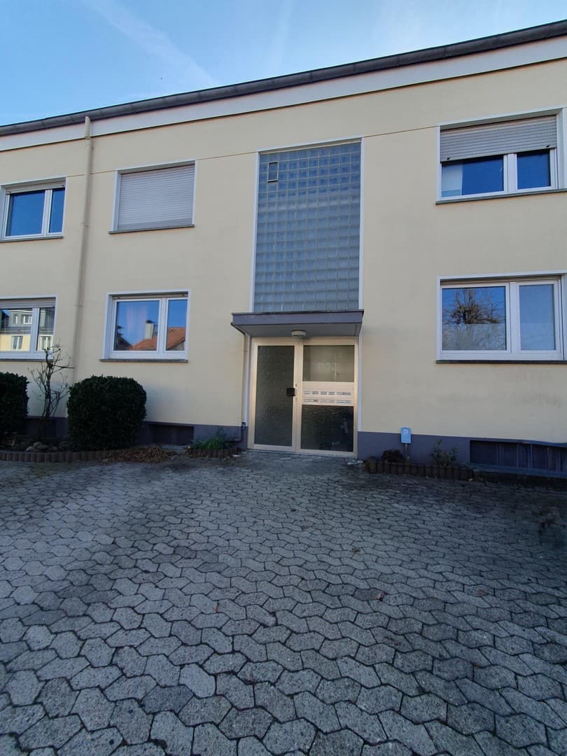 Provisionsfreie ruhige 2-Zimmer - Wohnung mit Südbalkon, Grünblick & Stellplatz