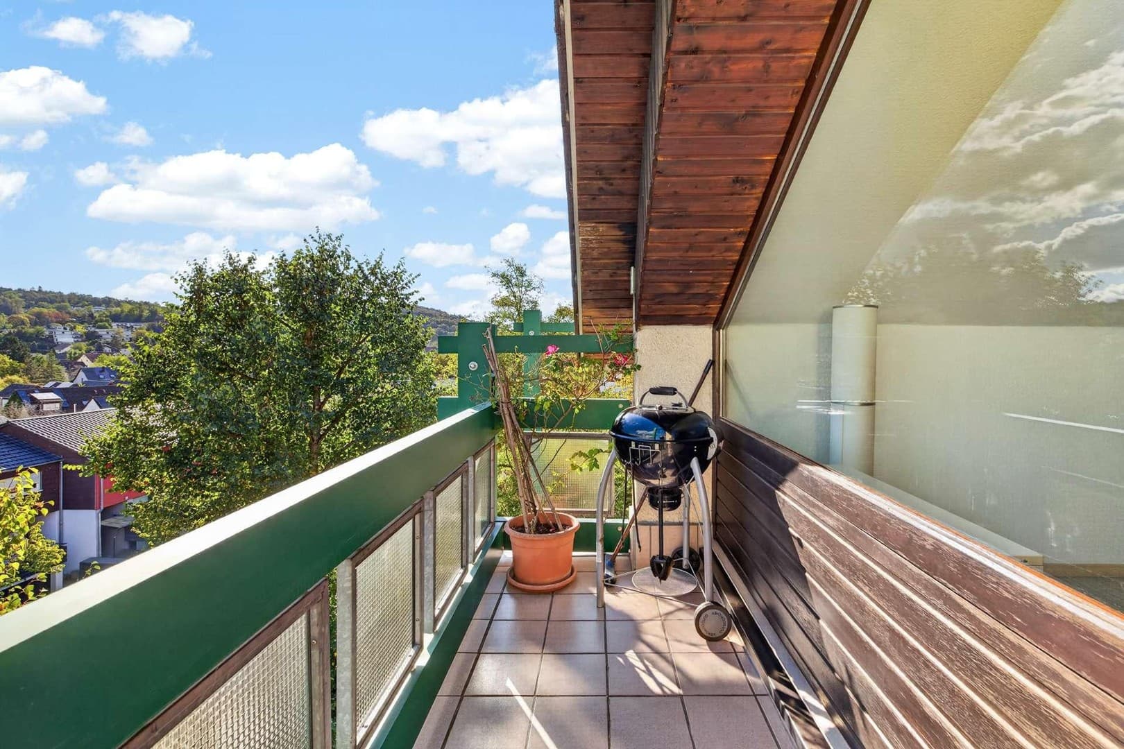 Dachgeschosswohnung mit zwei Balkonen in Karlsruhe-Grötzingen