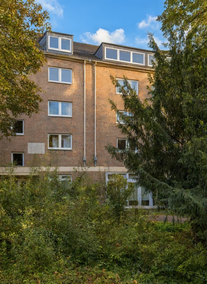 1,5 Zimmer DG Wohnung Bonn Innenstadt von privat