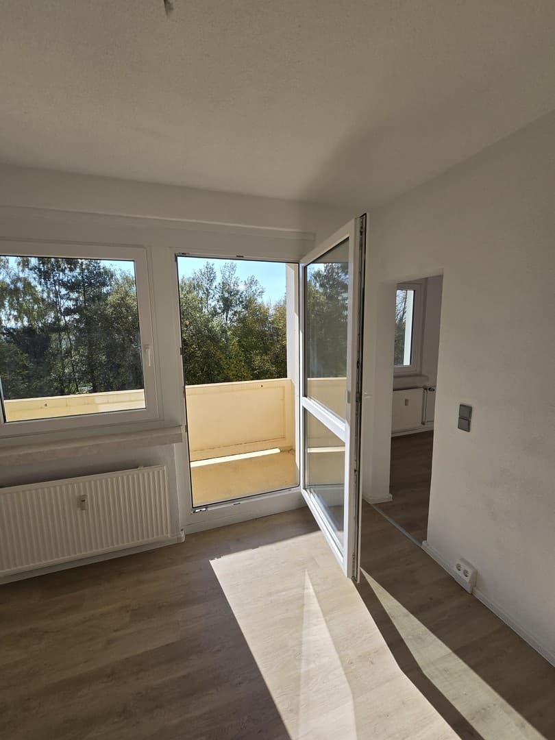 3-Zimmerwohnung mit Balkon und Blick ins Grüne