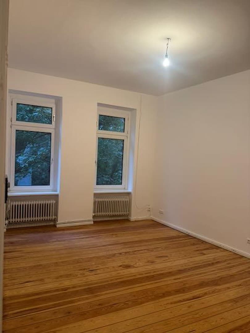 Provisionsfrei: renovierte 2-Zi.-Altbauwohnung in Moabit