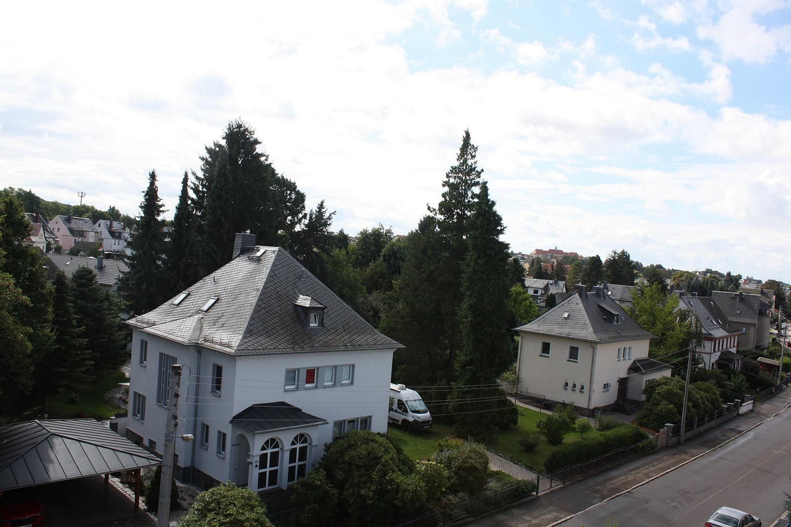 2-Zimmer-Wohnung mit Blick ins Grüne in ruhiger Lage in Taunusstein – 72 m², 3. OG mit Lift