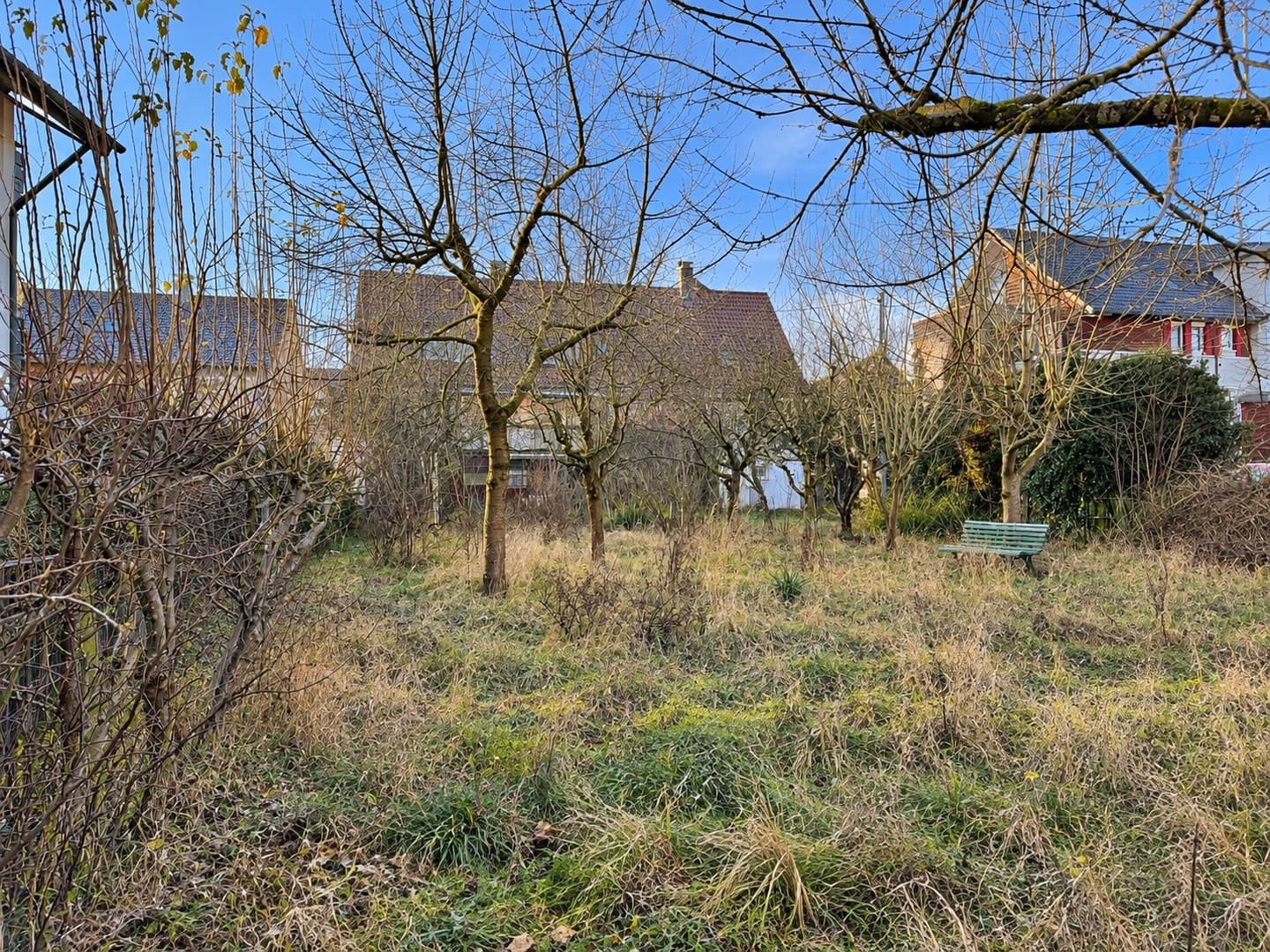 1.001 m² Abrissgrundstück in Bad Boll – Für private Bauherren oder Investoren