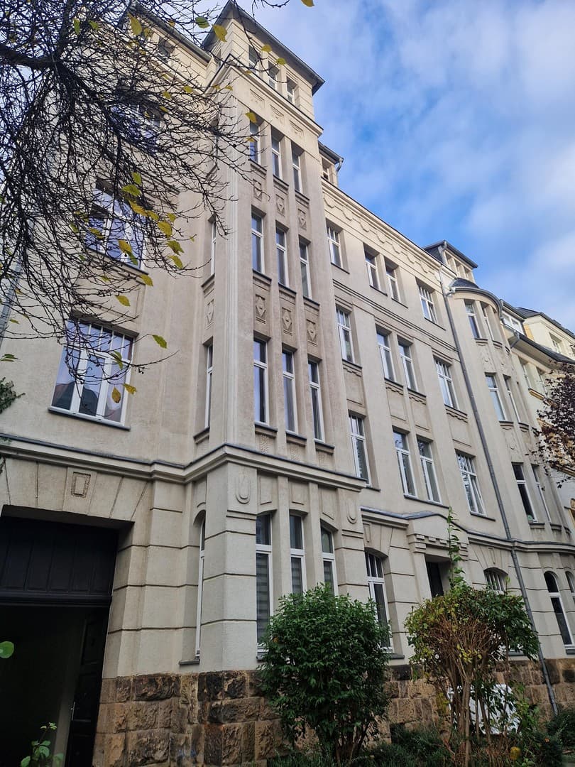 Eigentumwohnung komplett saniert | Stellplatz | 2 Bäder