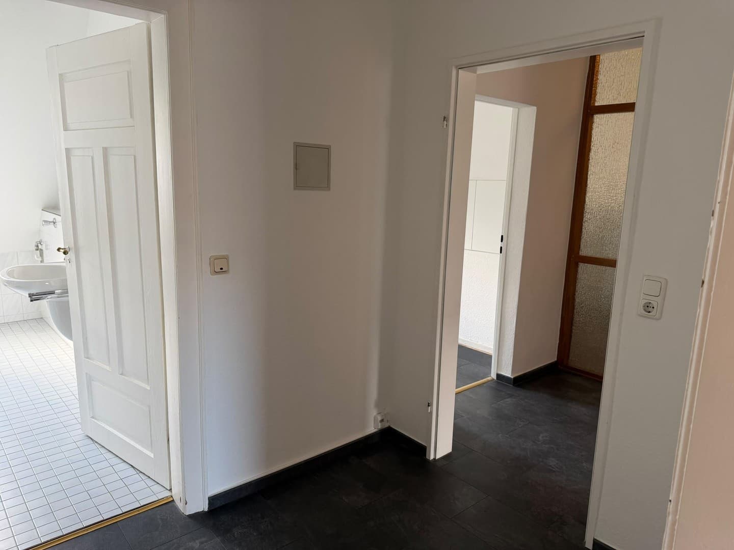 3 Zimmer Küche Bad 64m²