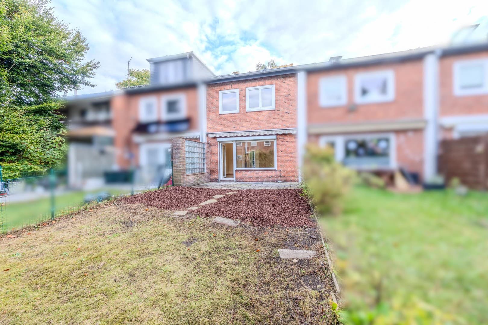 Reihenhaus mit Garage zu verkaufen - Direkt vom Eigentümer!