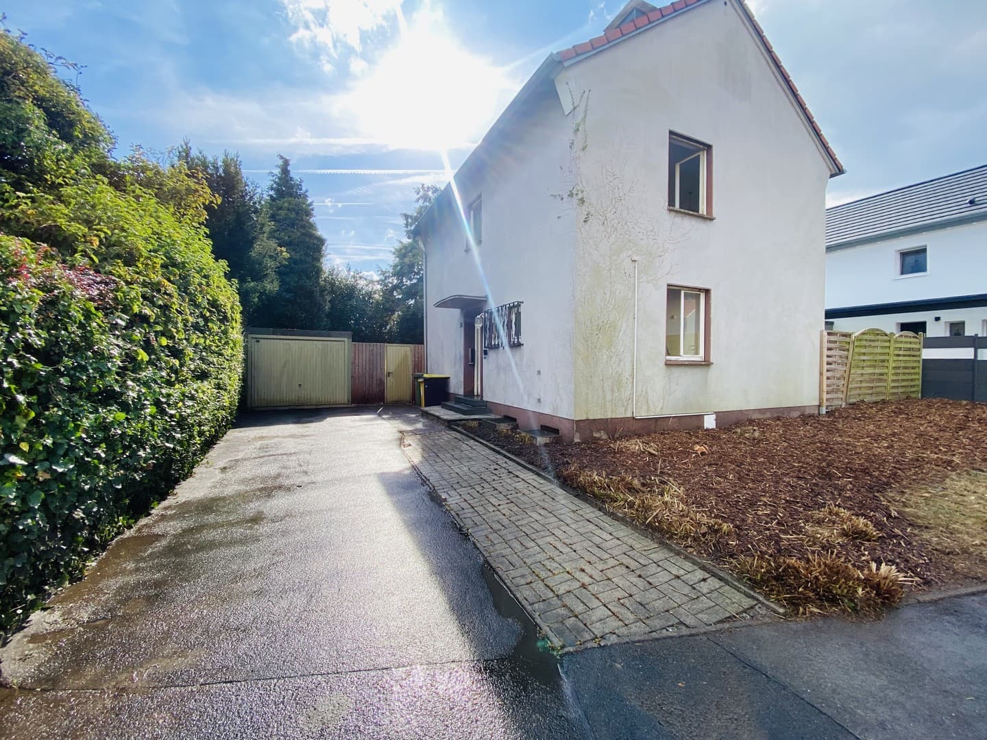 Haus mit Südgarten und Garage – jetzt individuell gestalten - 184 m² Wohn- und Nutzfläche