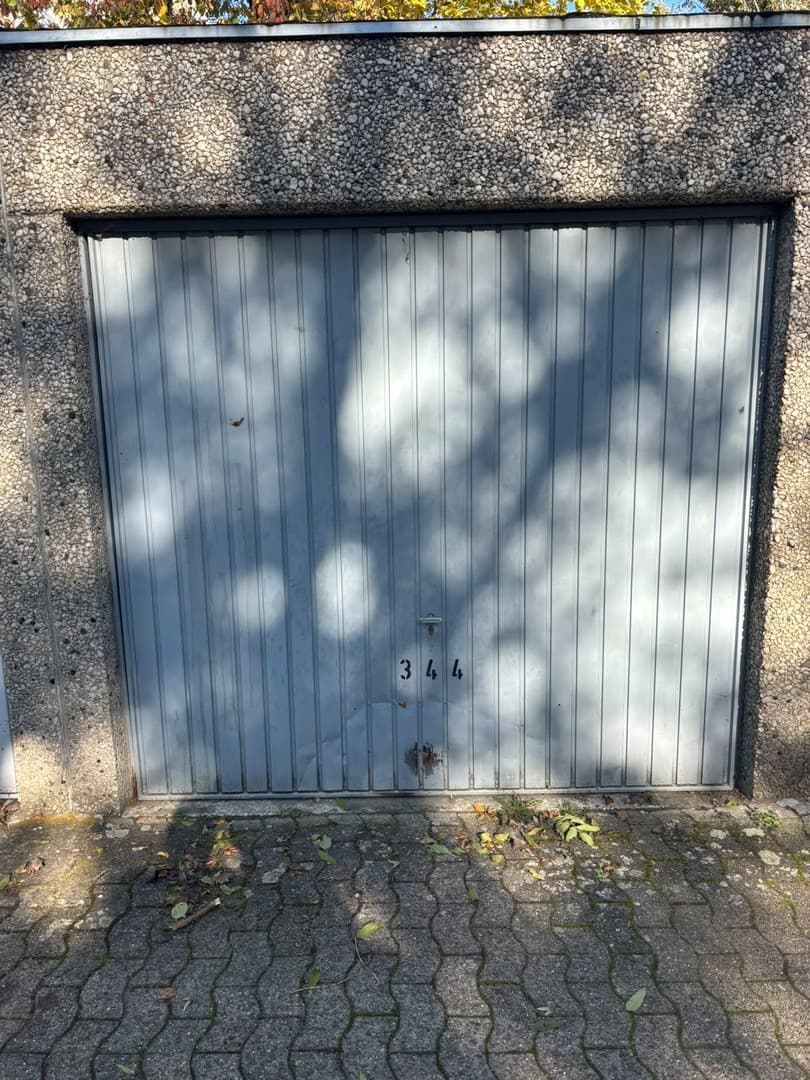 Garage zu vermieten