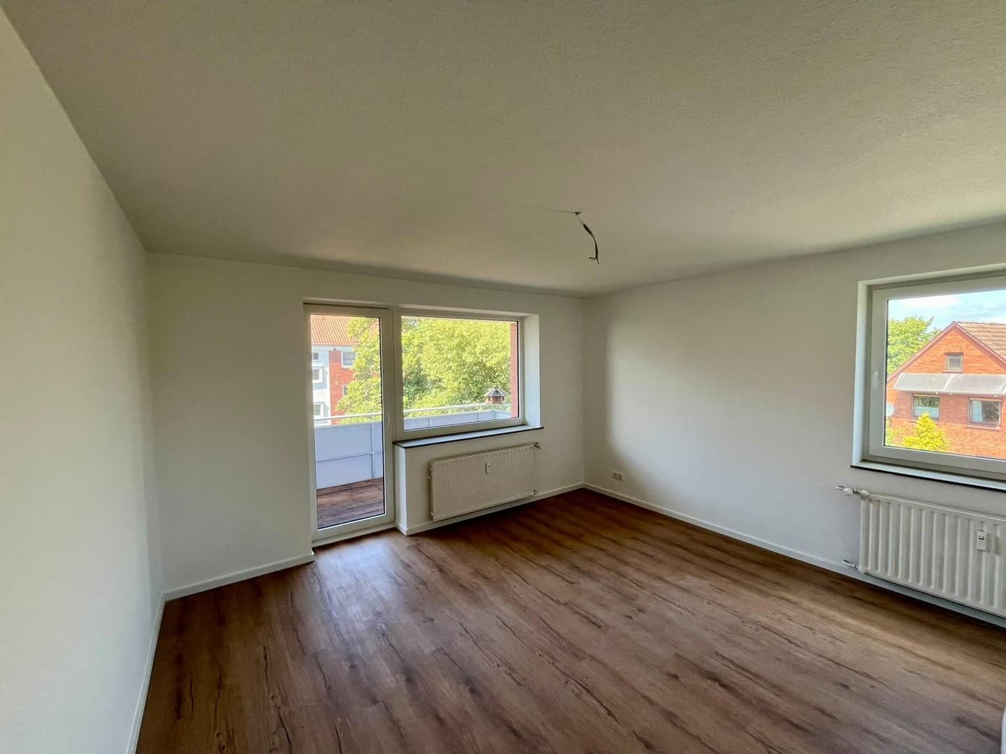 Frisch renovierte 2-Zi.-Wohnung mit Südbalkon