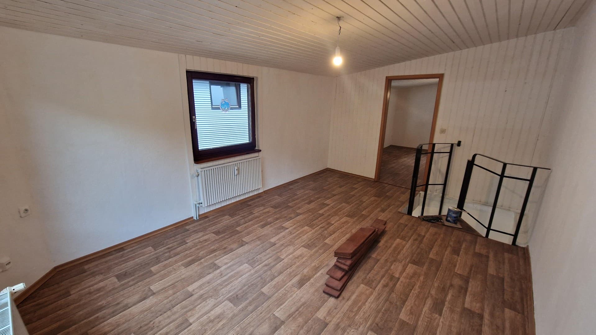 🏡 Renoviertes Hausdrittel mit eigenem Eingang – 3 Zimmer, 60 m² – zentral in Betzdorf