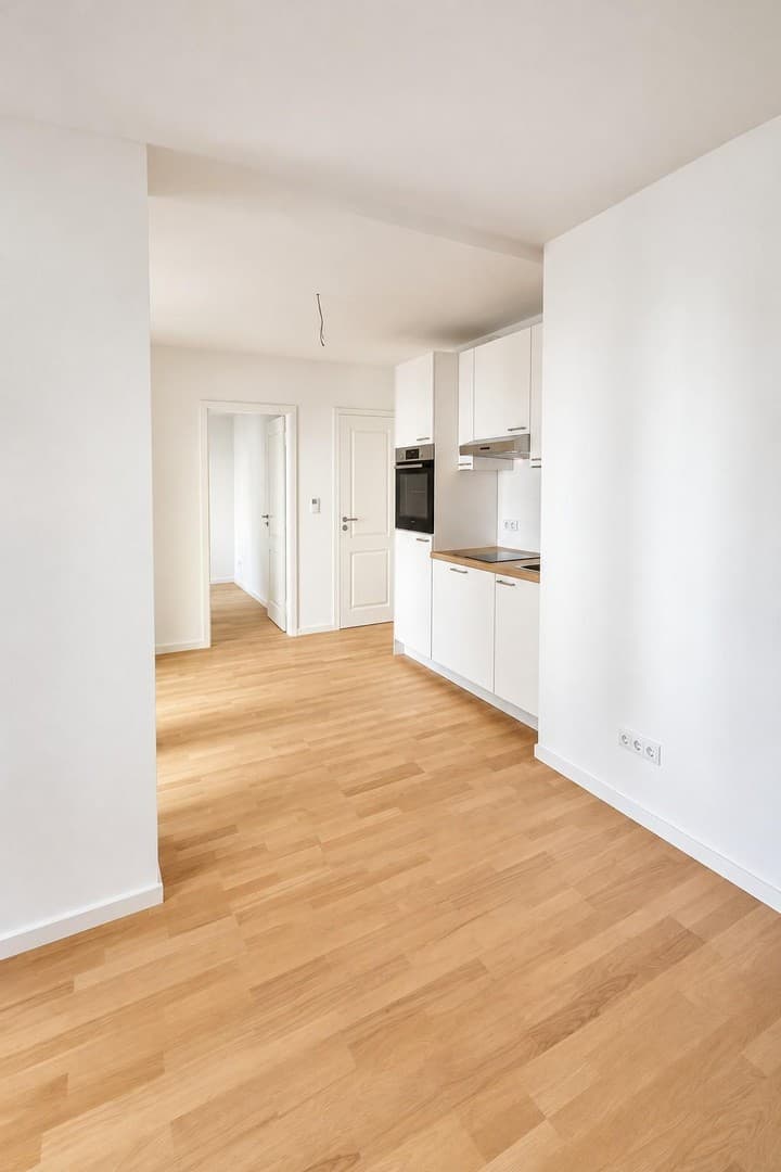 Charmante 2 Zimmer Wohnung mit Balkon und EBK
