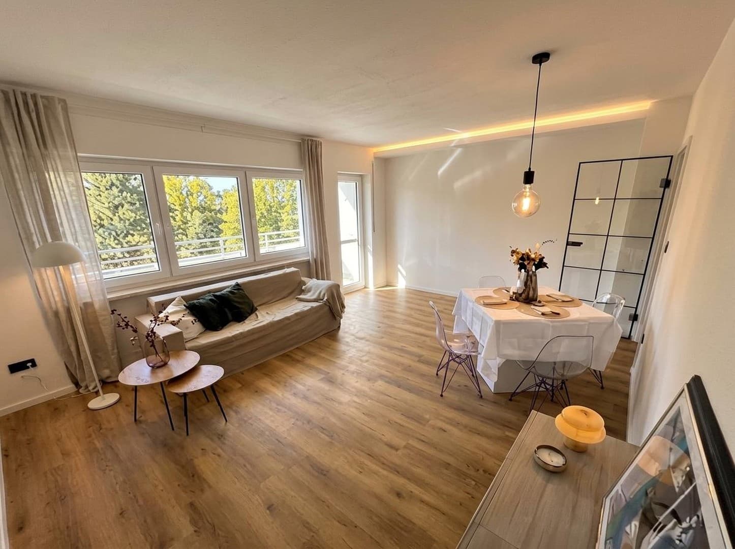 ERSTBEZUG - Vollständig sanierte 3-Zimmer-Wohnung mit Loggia und ca. 4 % Mietrendite in Nbg-Zabo